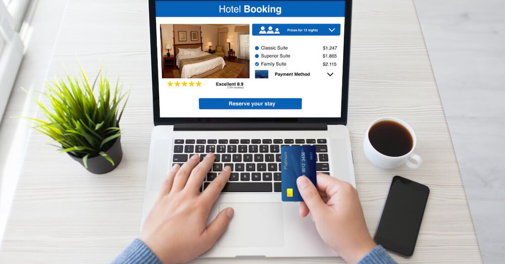 using a credit card to book a hotel